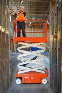 Snorkel 3219 electric scissor work platform lift